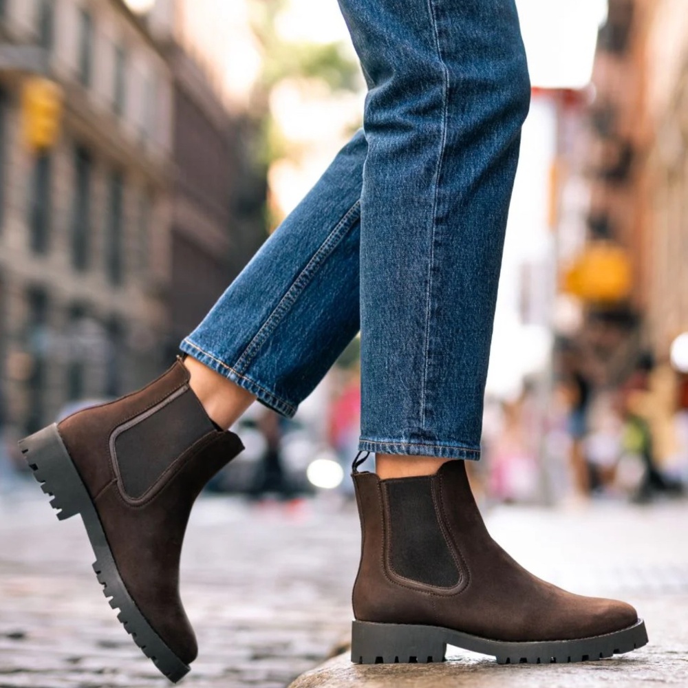 Thursday Boots Legend Chelsea Boot